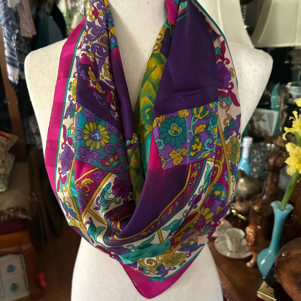 Vintage Glentex Vibrant Floral Scarf